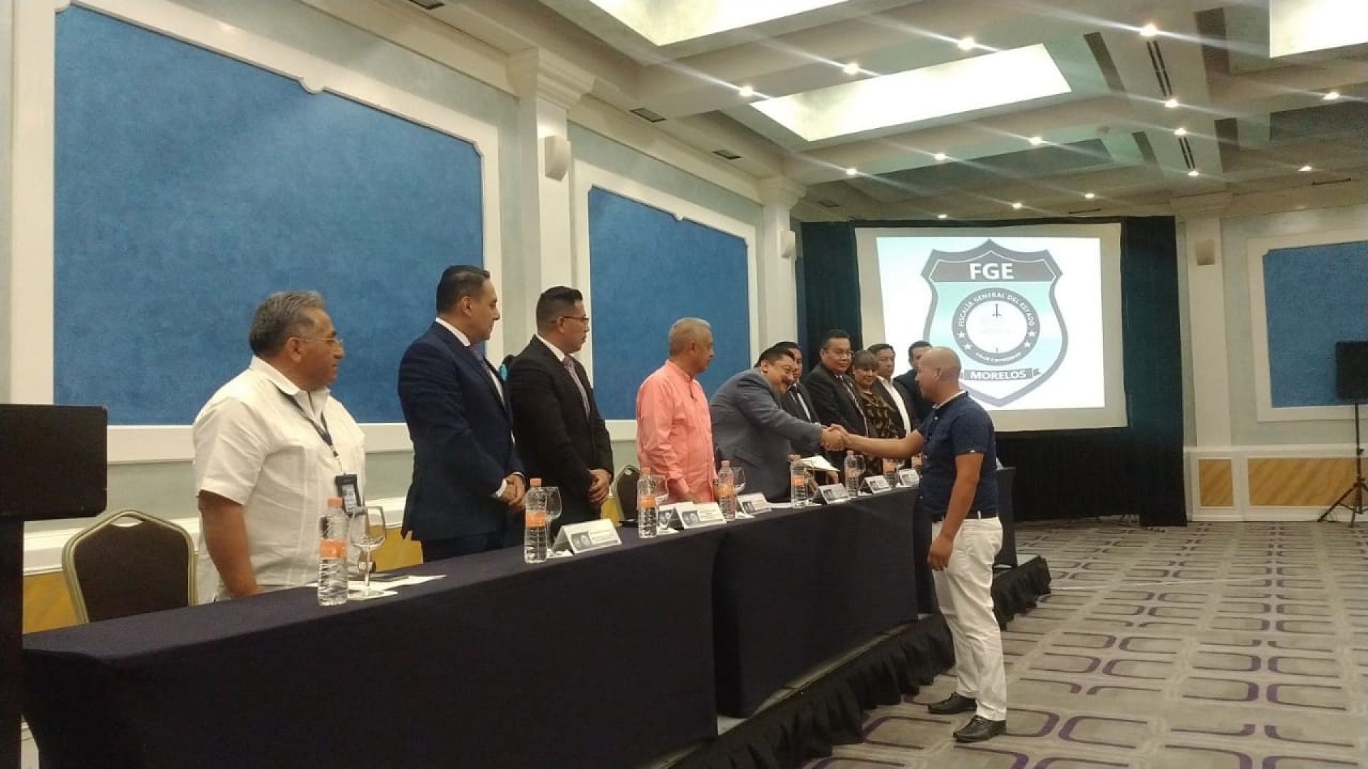 Reciben constancia ministerios públicos y peritos, tras curso de formación inicial