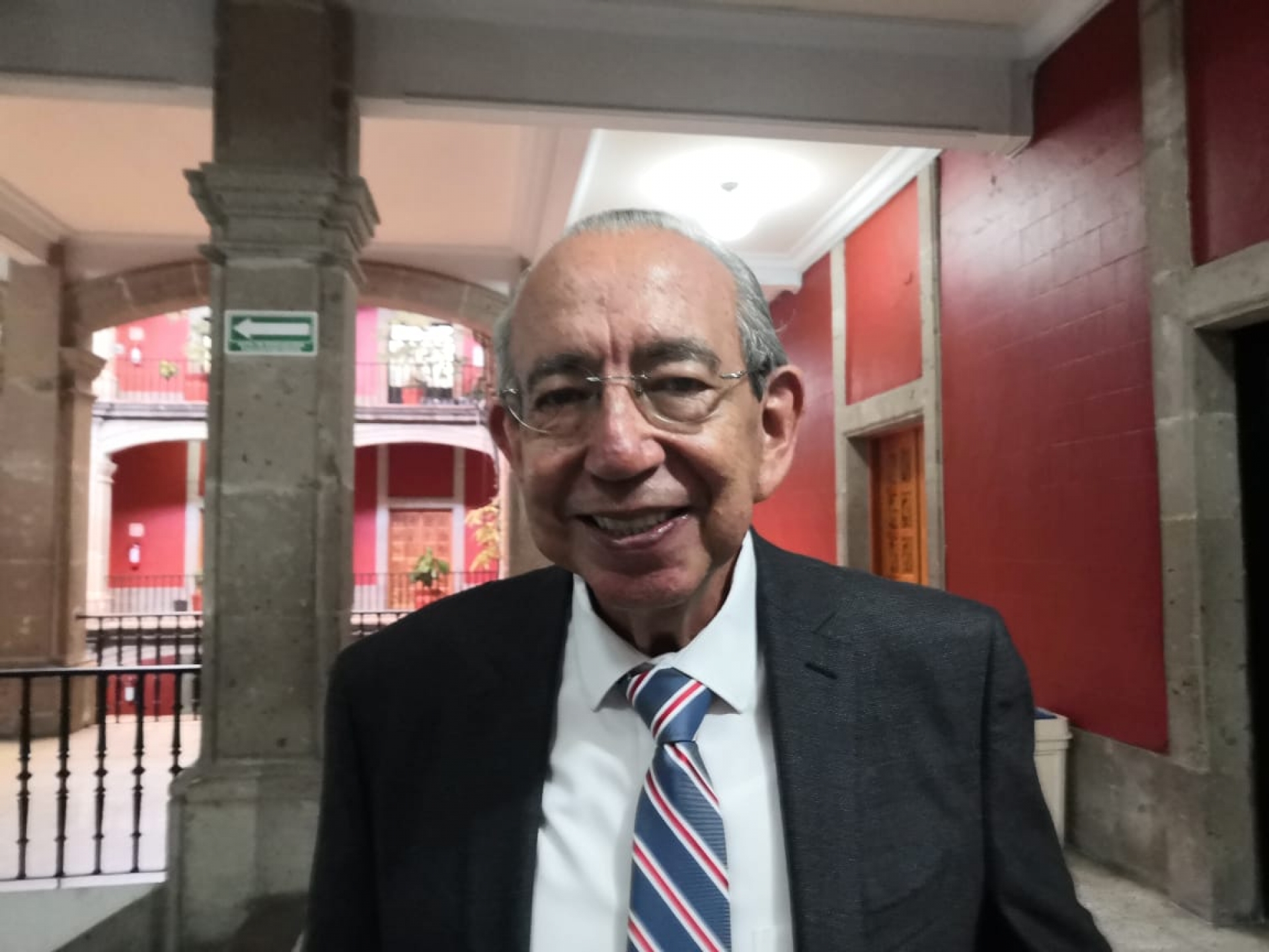 Resuelto, pago de recursos a maestros homologados y jubilados: Educación