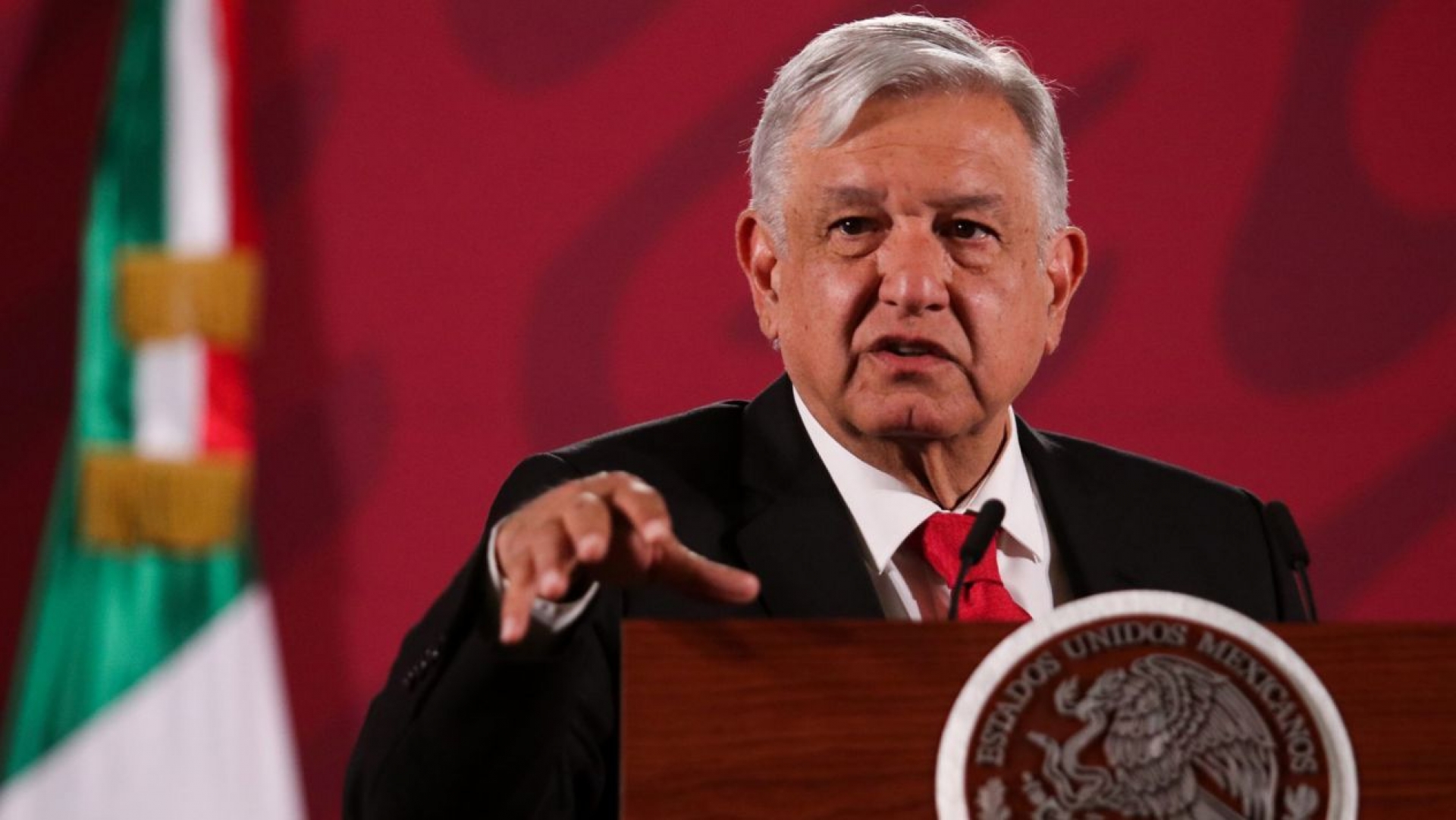 Queda AMLO con 63% de aprobación