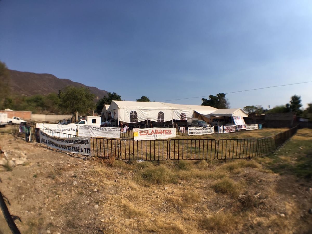 Encuentran cadáver sin necropsia en fosas de Jojutla