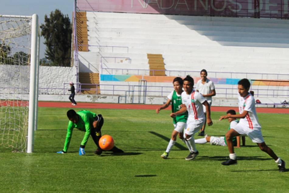 Fiesta deportiva en el Centenario