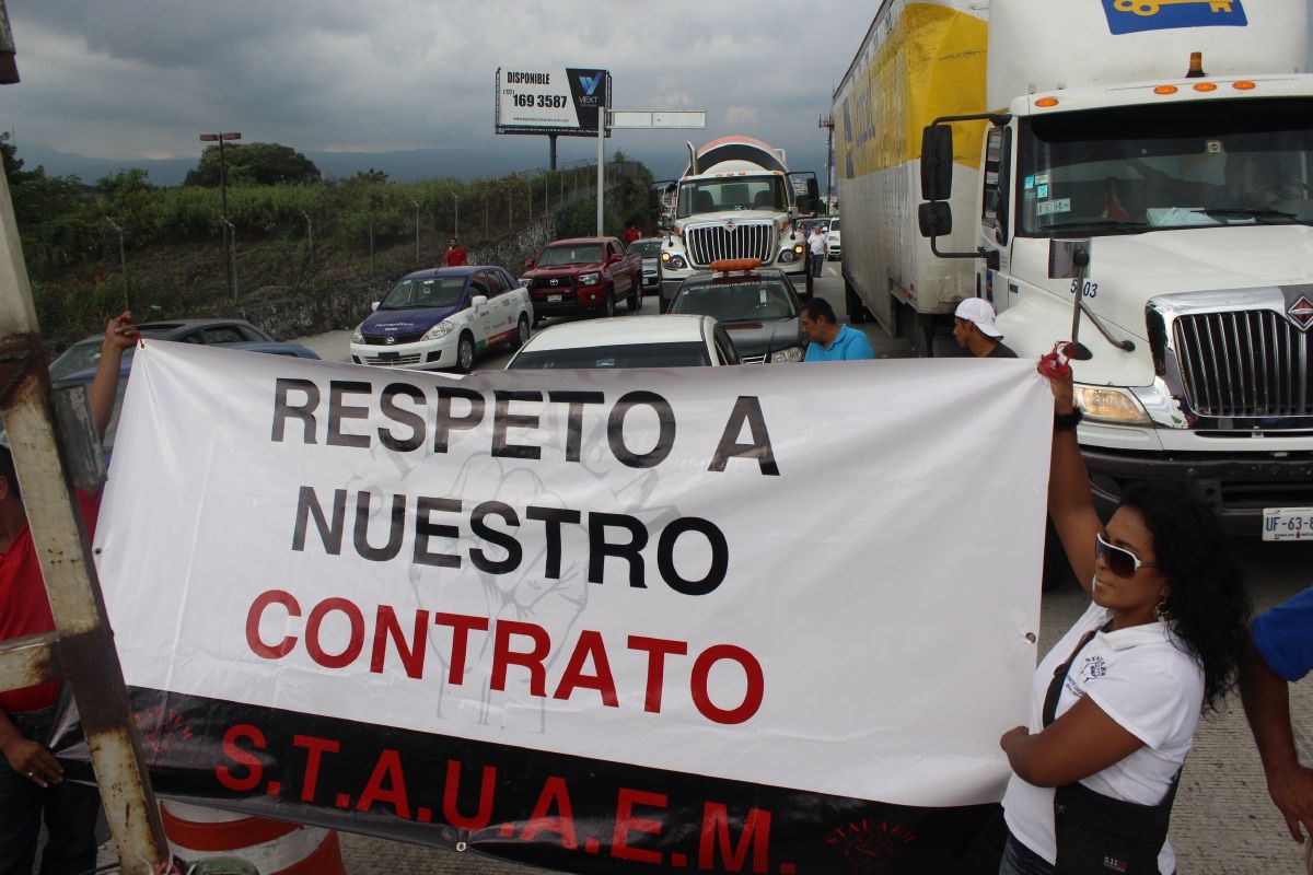 Se radicalizan administrativos de la UAEM