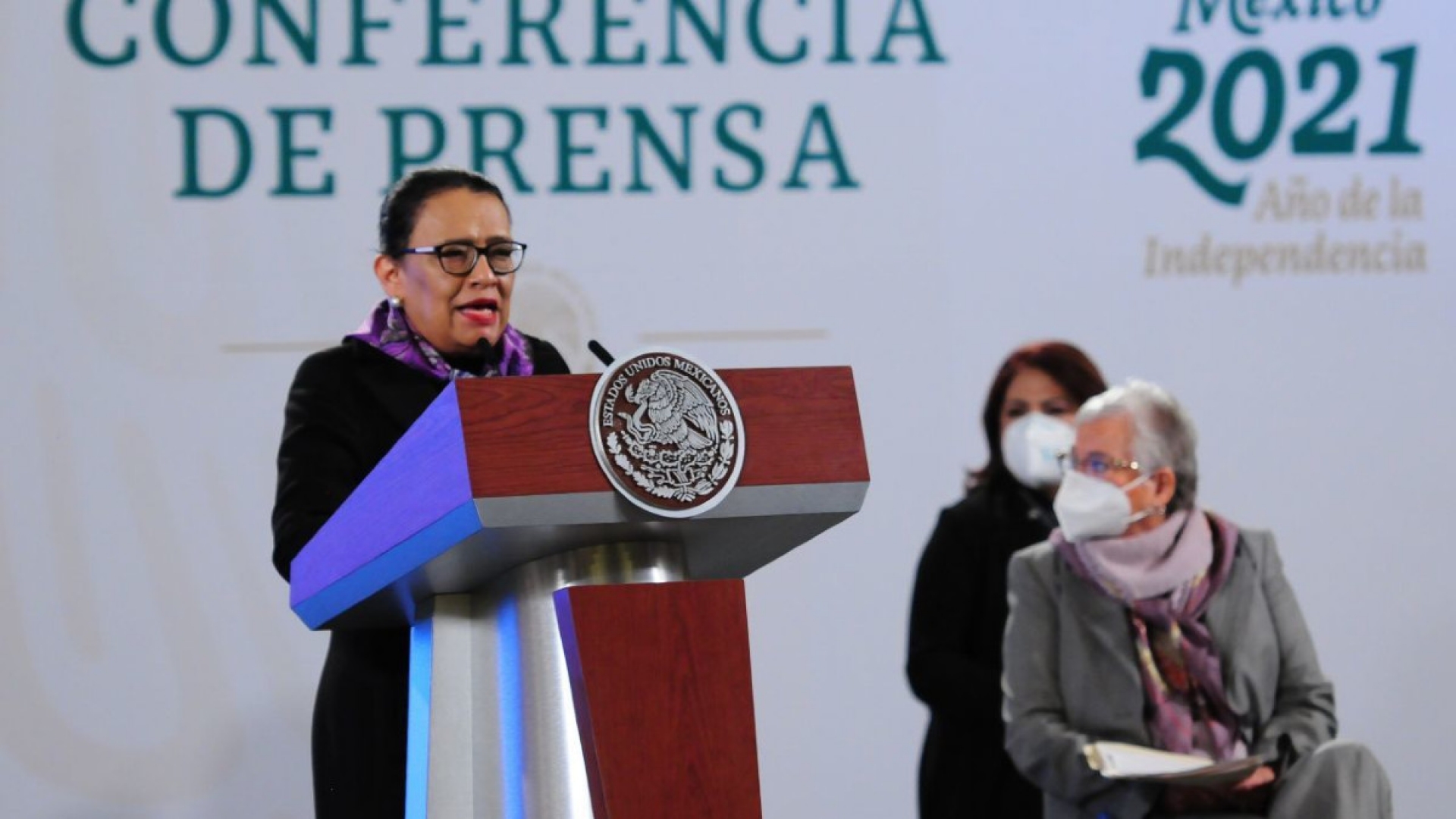 Funcionarias del Gobierno presentan estrategia para erradicar la violencia contra las mujeres