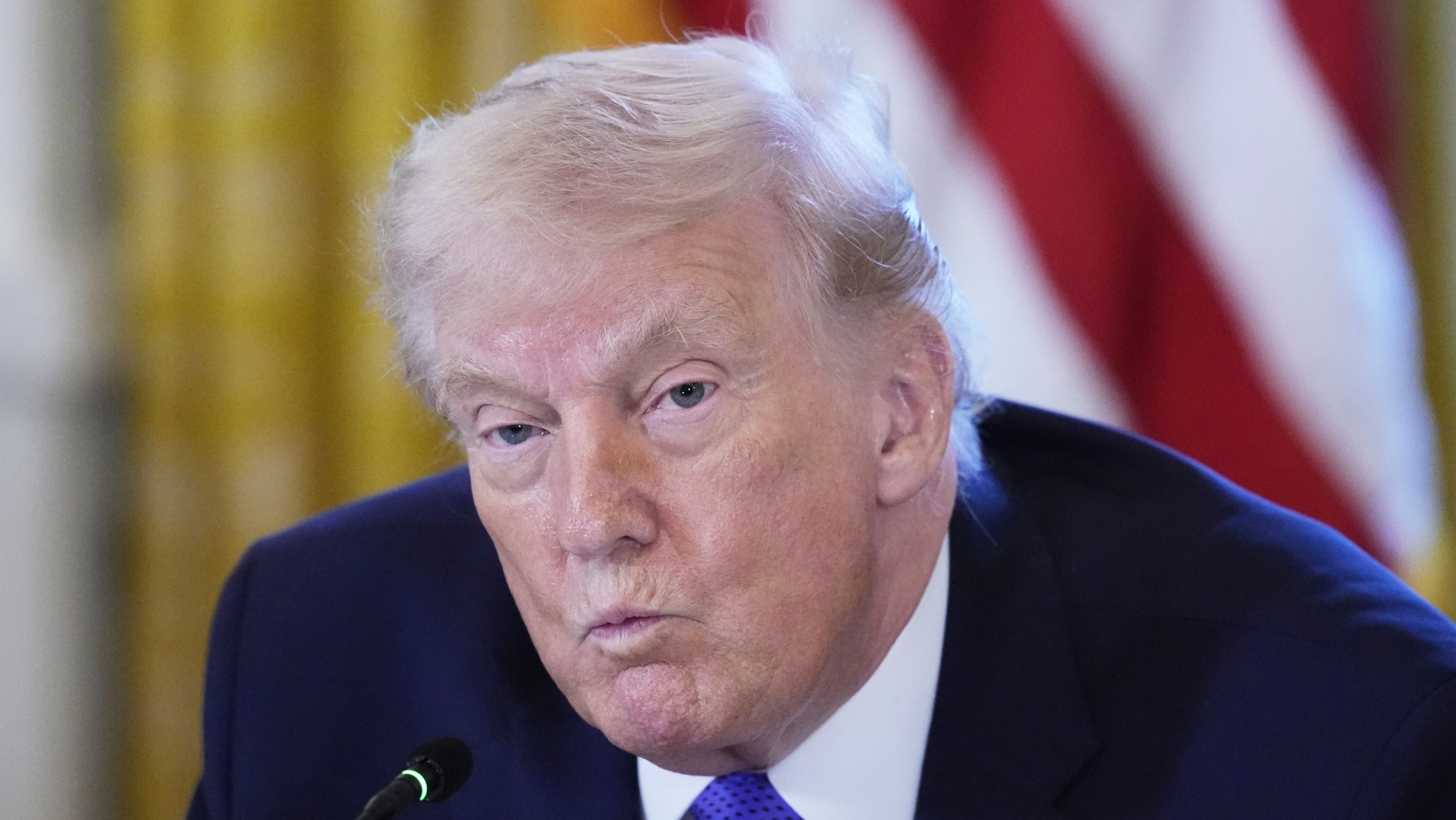 Trump anuncia aranceles a 8 países europeos por su respaldo a Groenlandia