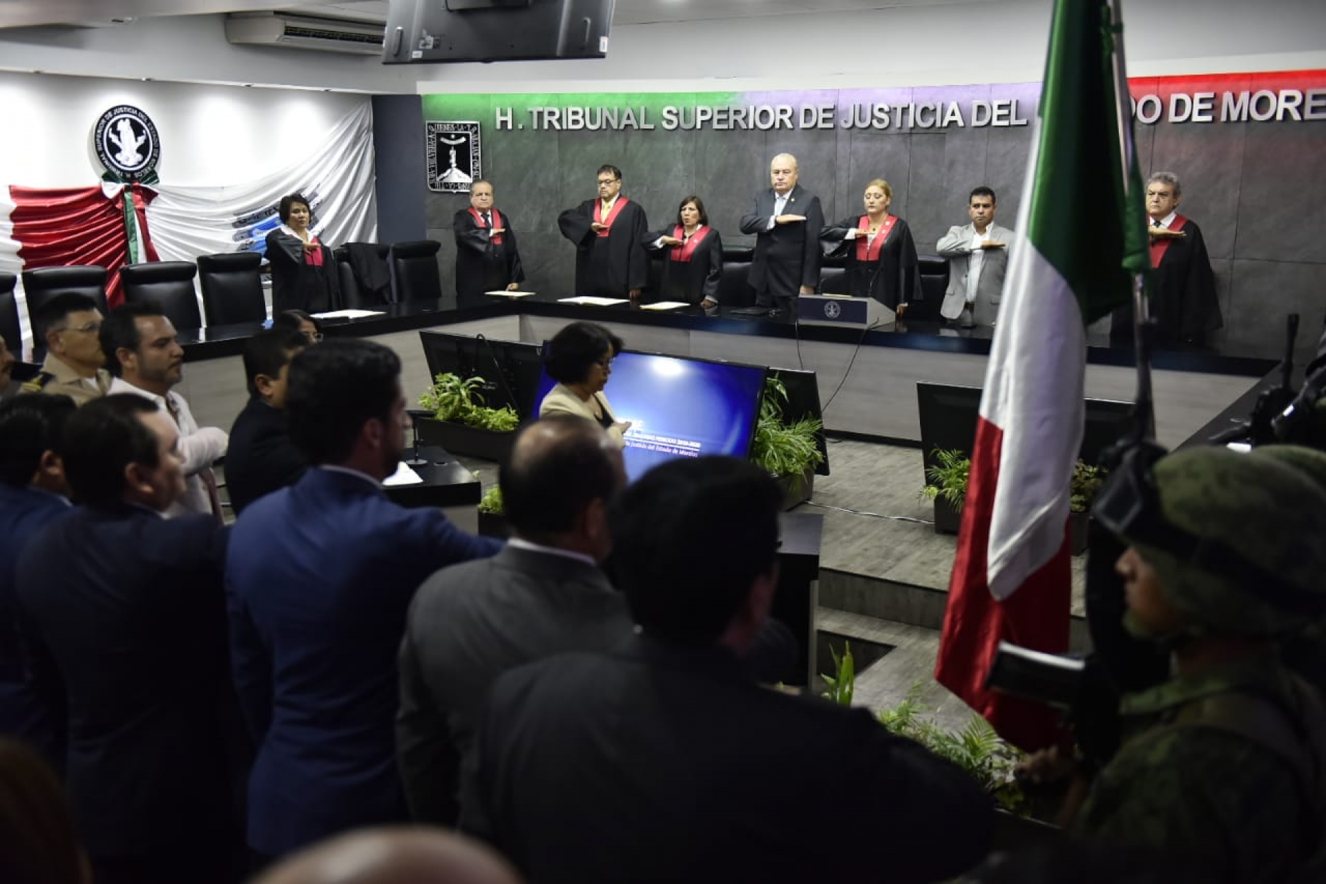 Llevan a cabo primer informe de actividades del segundo periodo en el TSJ