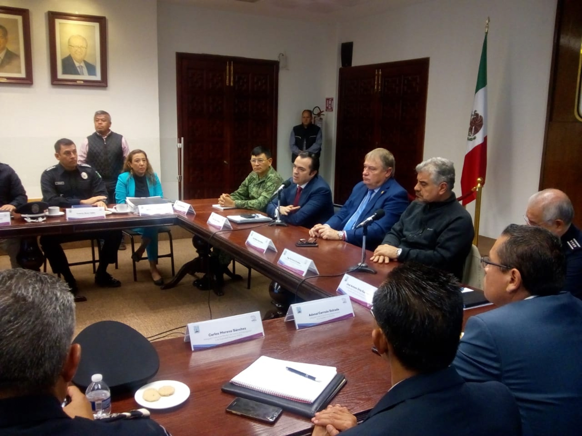 Acuerdan autoridades fortalecer coordinación para atender seguridad en municipios