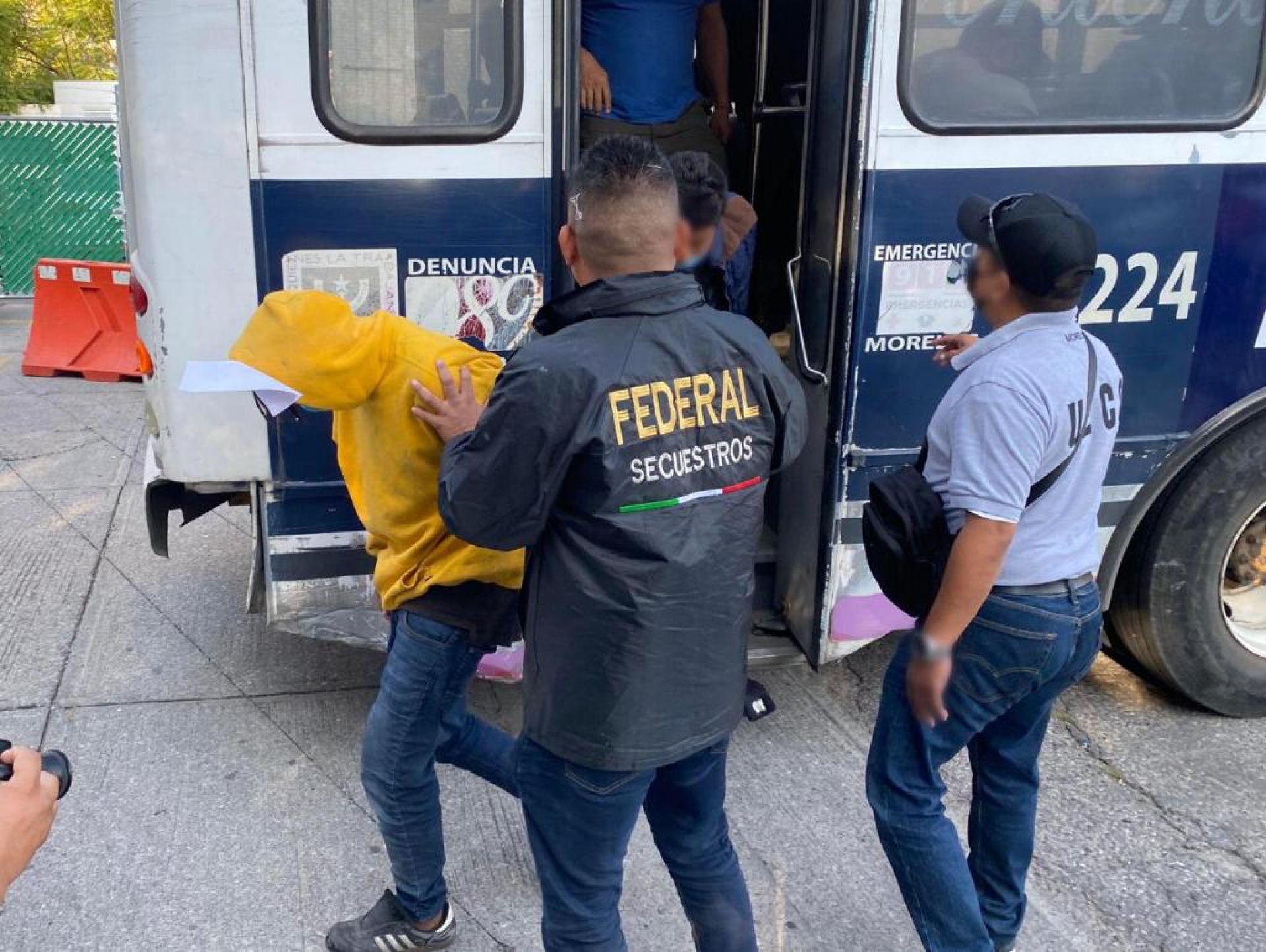 Legal, detención de 68 relacionados con intento de liberación de acusados de secuestro