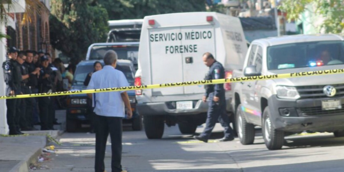Hallan dos cadáveres en Xochitepec