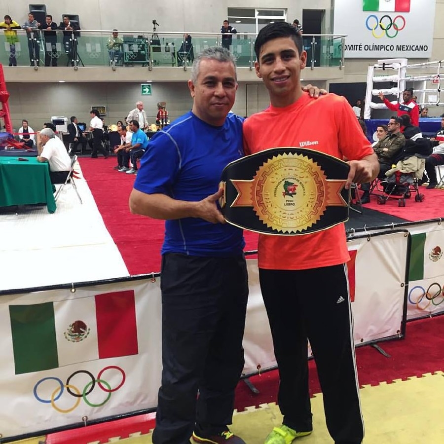 Da cátedra en el ring
