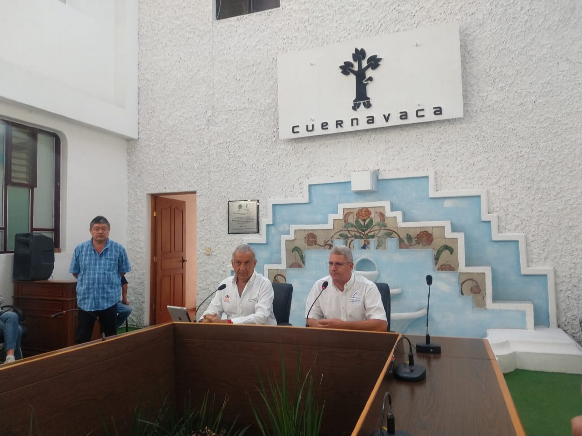 Anuncian ayuntamiento capitalino y Canaco estar listos para 'El Buen Fin'