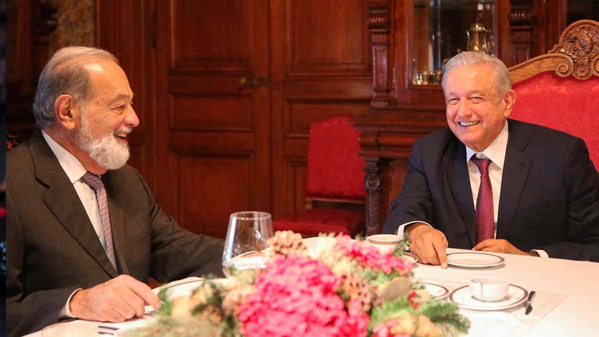 AMLO se reúne con Carlos Slim en Palacio Nacional