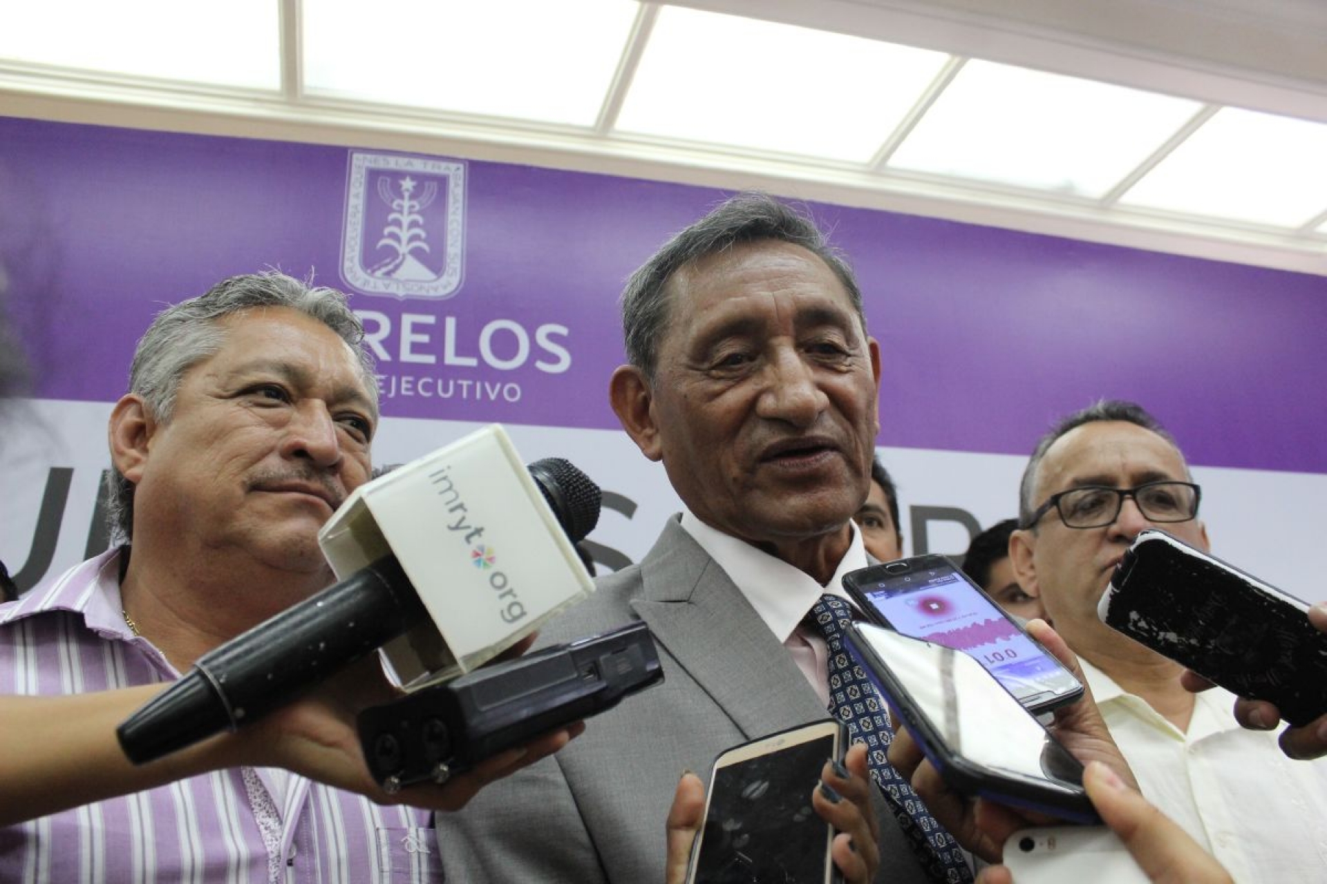 Ofrece Monter Sanjuán resolver todos los problemas pendientes del transporte