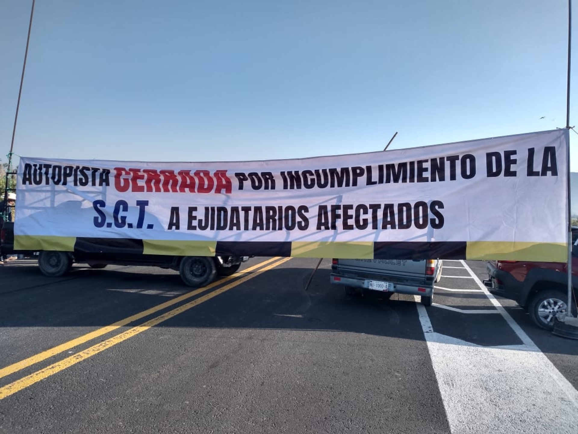 Nuevamente entabla diálogo GN con ejidatarios, ante bloqueo de autopista Siglo XXI