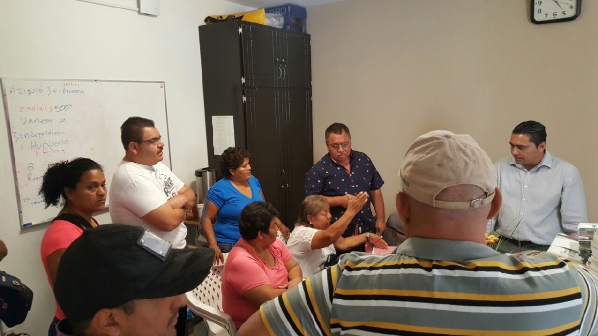 Llaman a solucionar conflicto entre comerciantes del mercado Benito Juárez