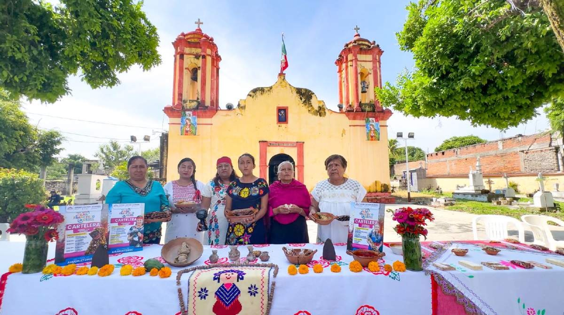 Alistan en Ahuehuetzingo fiesta en honor a San Francisco de Asís