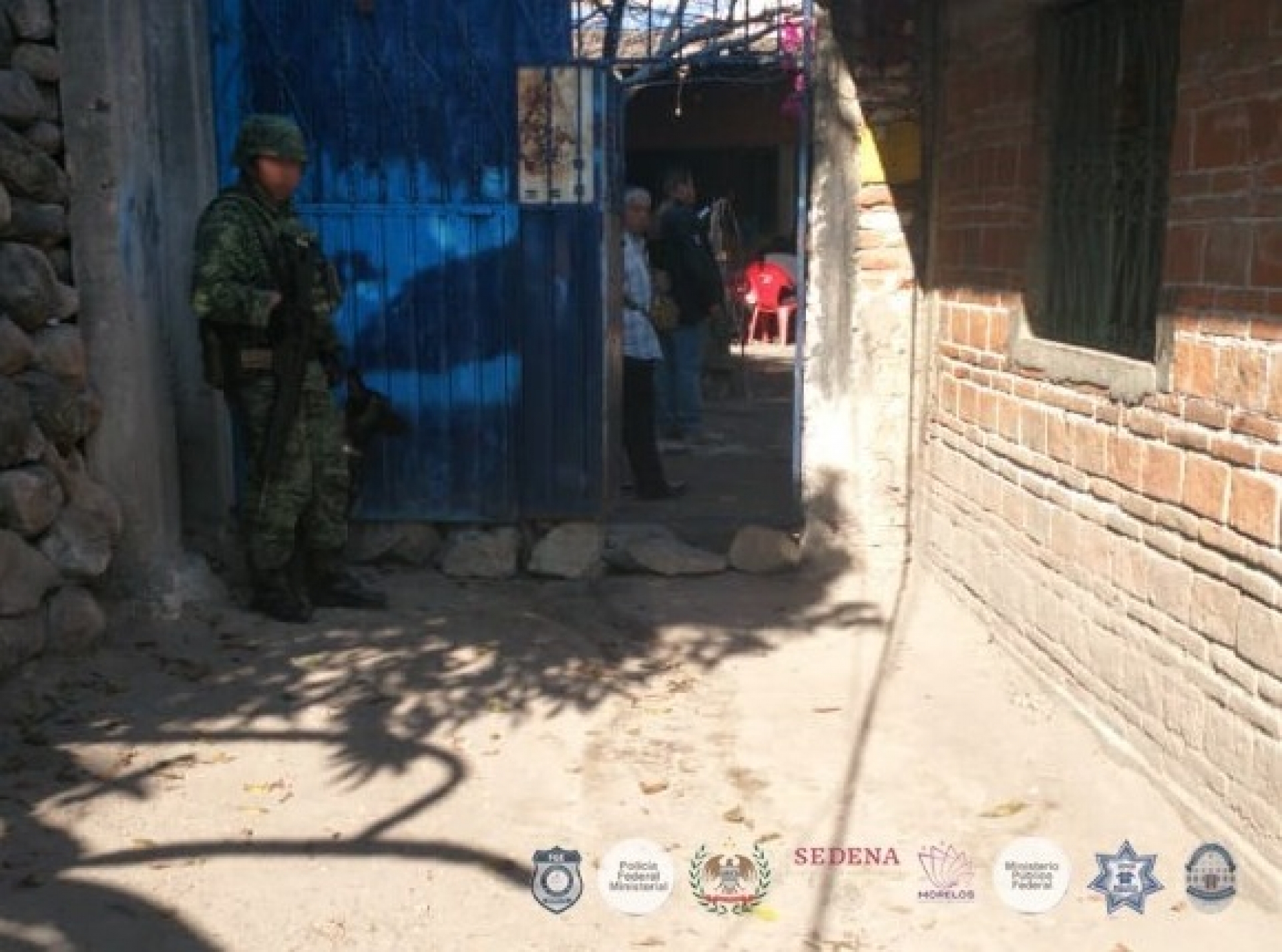 Detienen a dos hombres durante cateo realizado en Xoxocotla