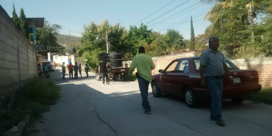 Asesinan a dos personas a balazos en Zacatepec