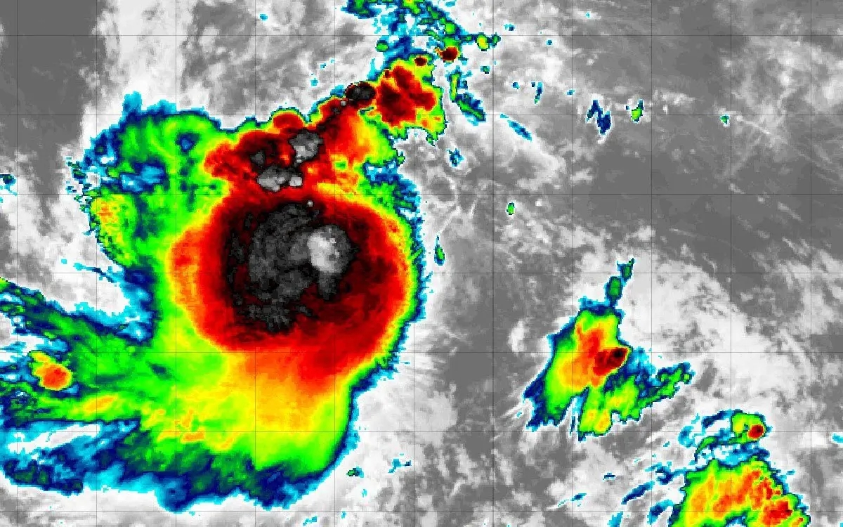 Esta es la trayectoria de la tormenta tropical "Frank" en el Pacífico