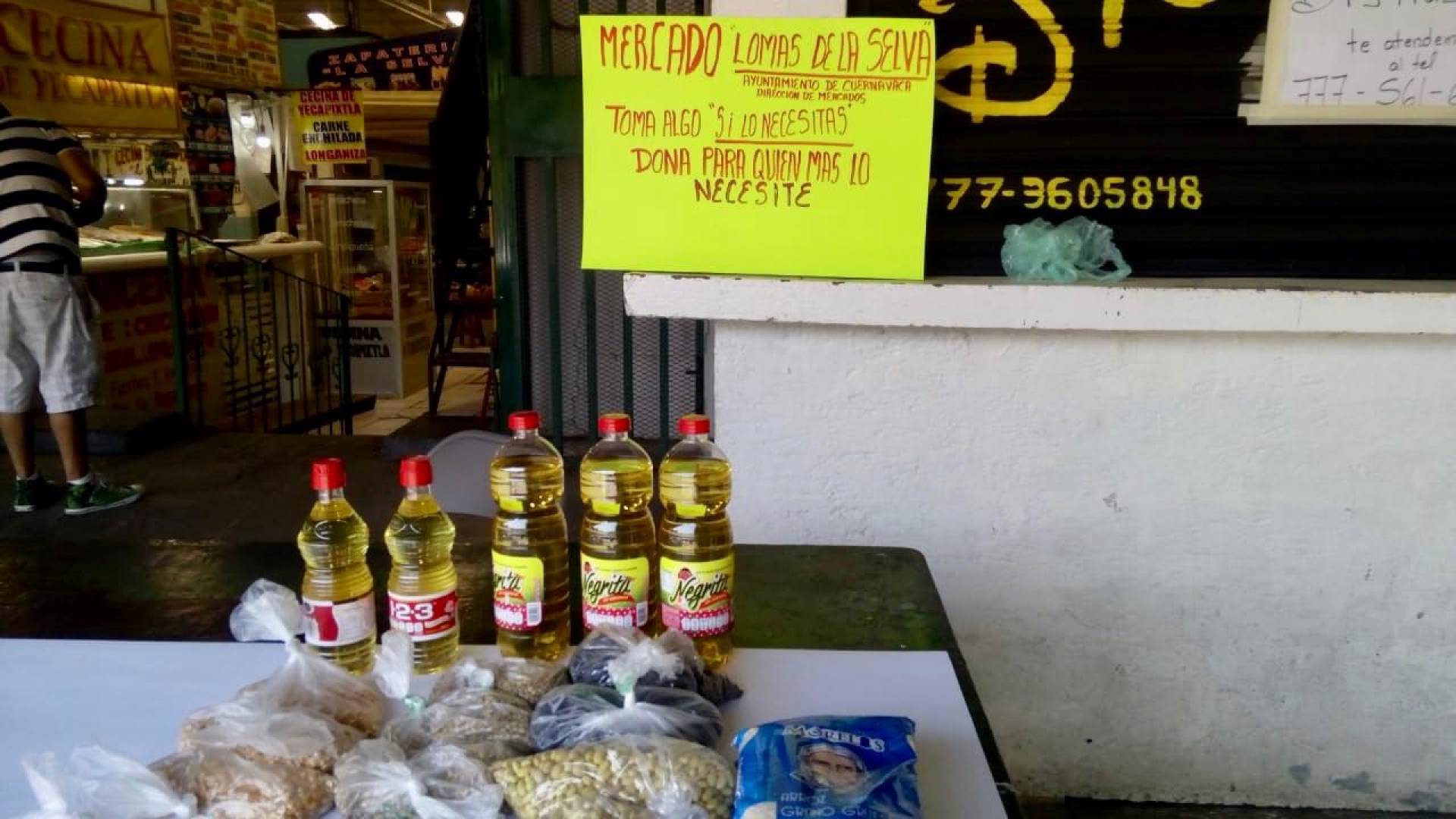 Impulsan ayuntamiento capitalino y mercados la campaña 'Si puedes dona, si necesitas toma'