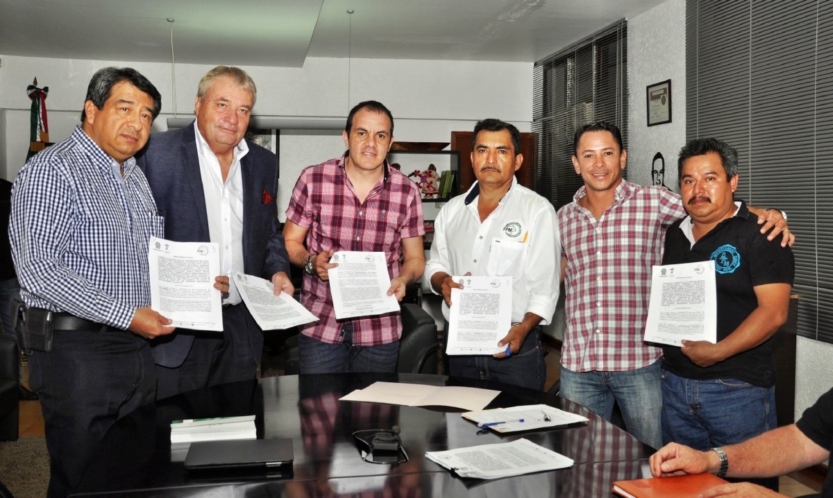 Encabeza Cuauhtémoc Blanco firma de convenio con Profesionales Pecuarios de Morelos
