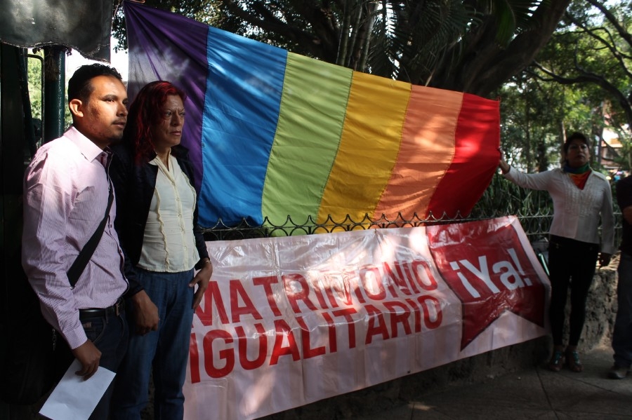 Buscan que el Poder Judicial federal obligue a legislar en Morelos sobre matrimonio igualitario