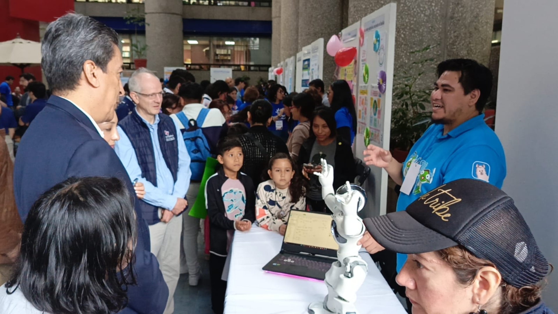 Llevan a cabo segunda 'Feria de la salud pública en familia' en el INSP