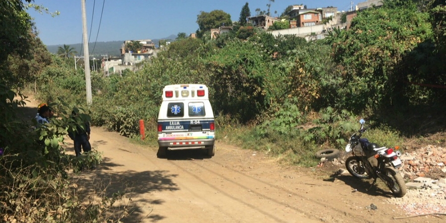 Hallan el cadáver de un hombre colgado, en Ahuatepec