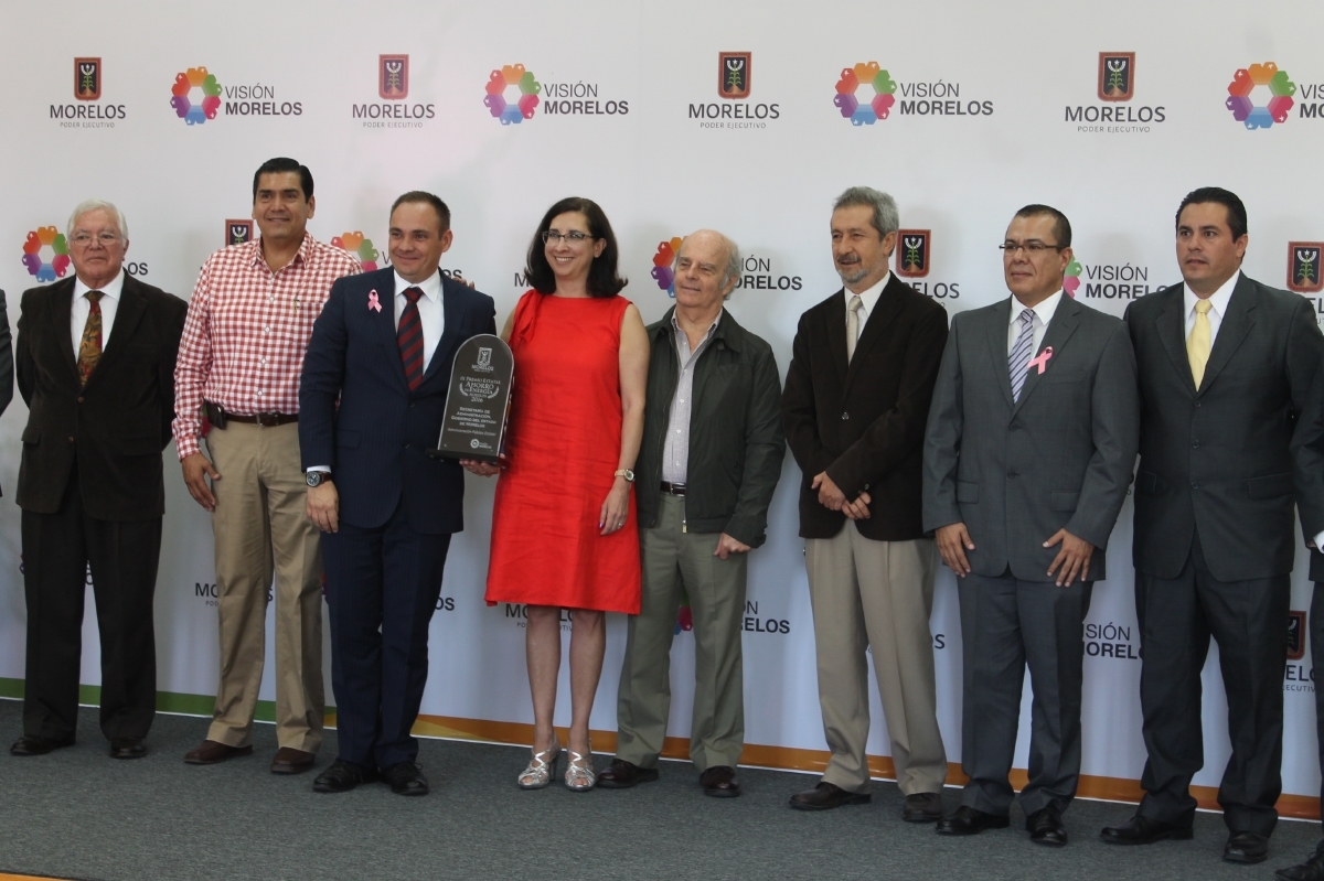 Entregan Premio Estatal de Ahorro de Energía 2016