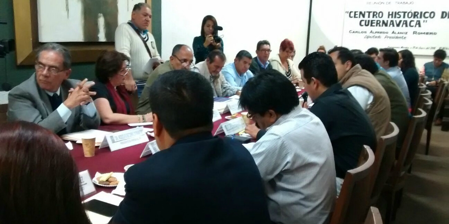 Se reúnen diputados de la CDMyZC con comerciantes del centro histórico de Cuernavaca