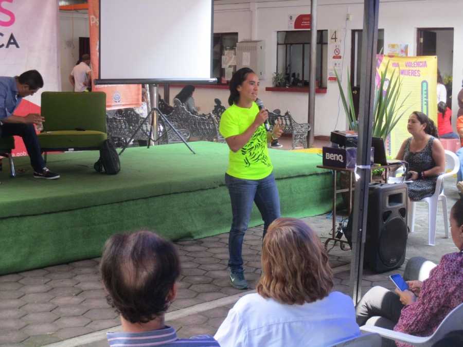 Ponen su granito de arena en la Semana de Sensibilización contra la Violencia