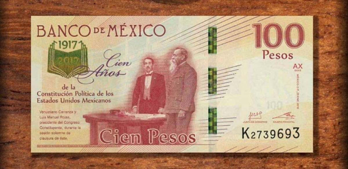 Banxico presenta billete y moneda conmemorativa de la Constitución