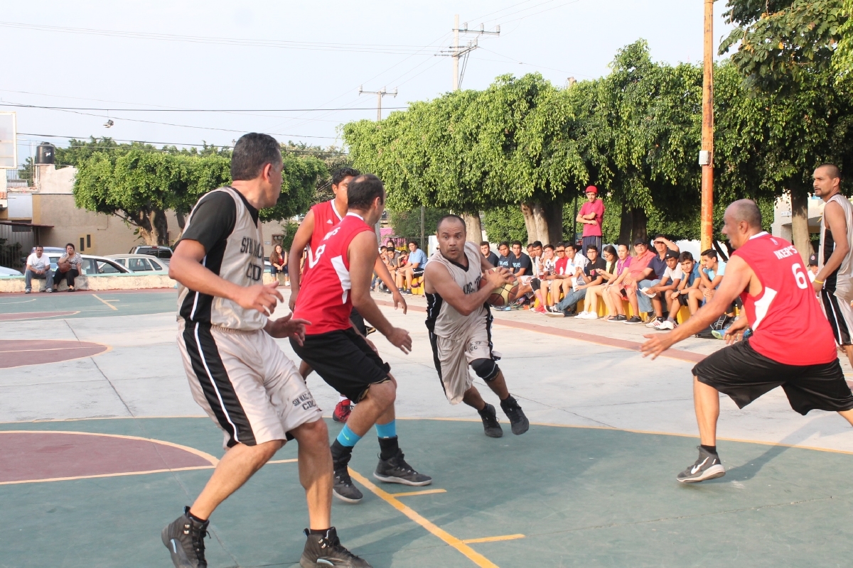 Se juega la tercera jornada de la Liga de Civac de basquetbol
