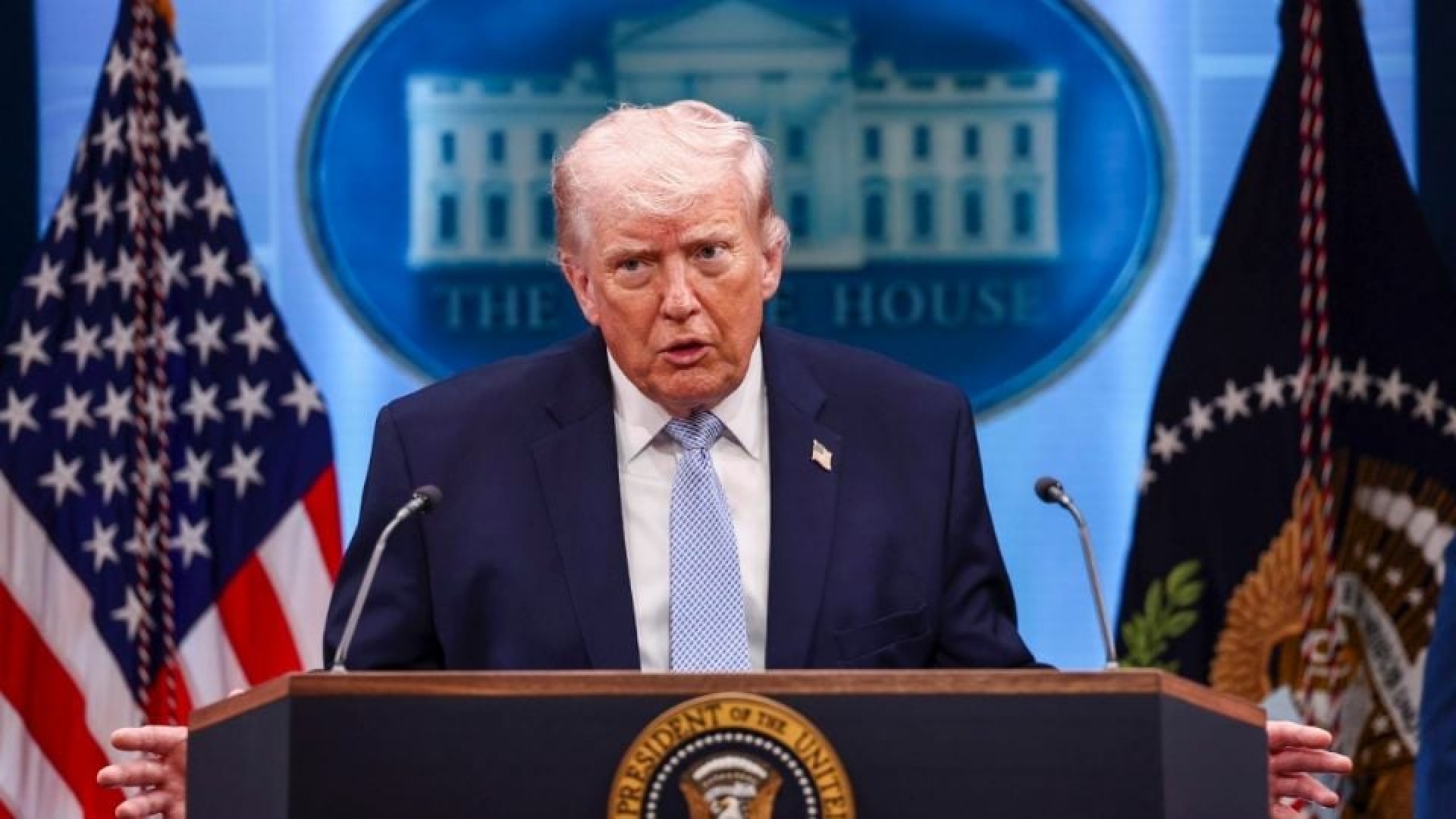 Trump confirma alto el fuego temporal de dos semanas con Irán