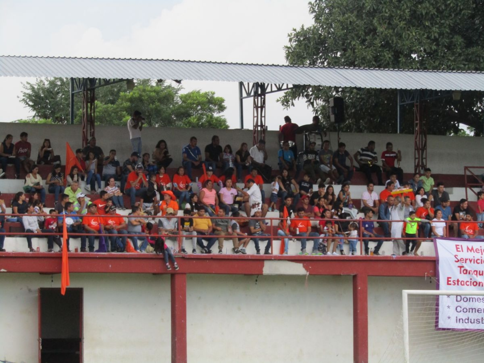 La afición se mete de lleno