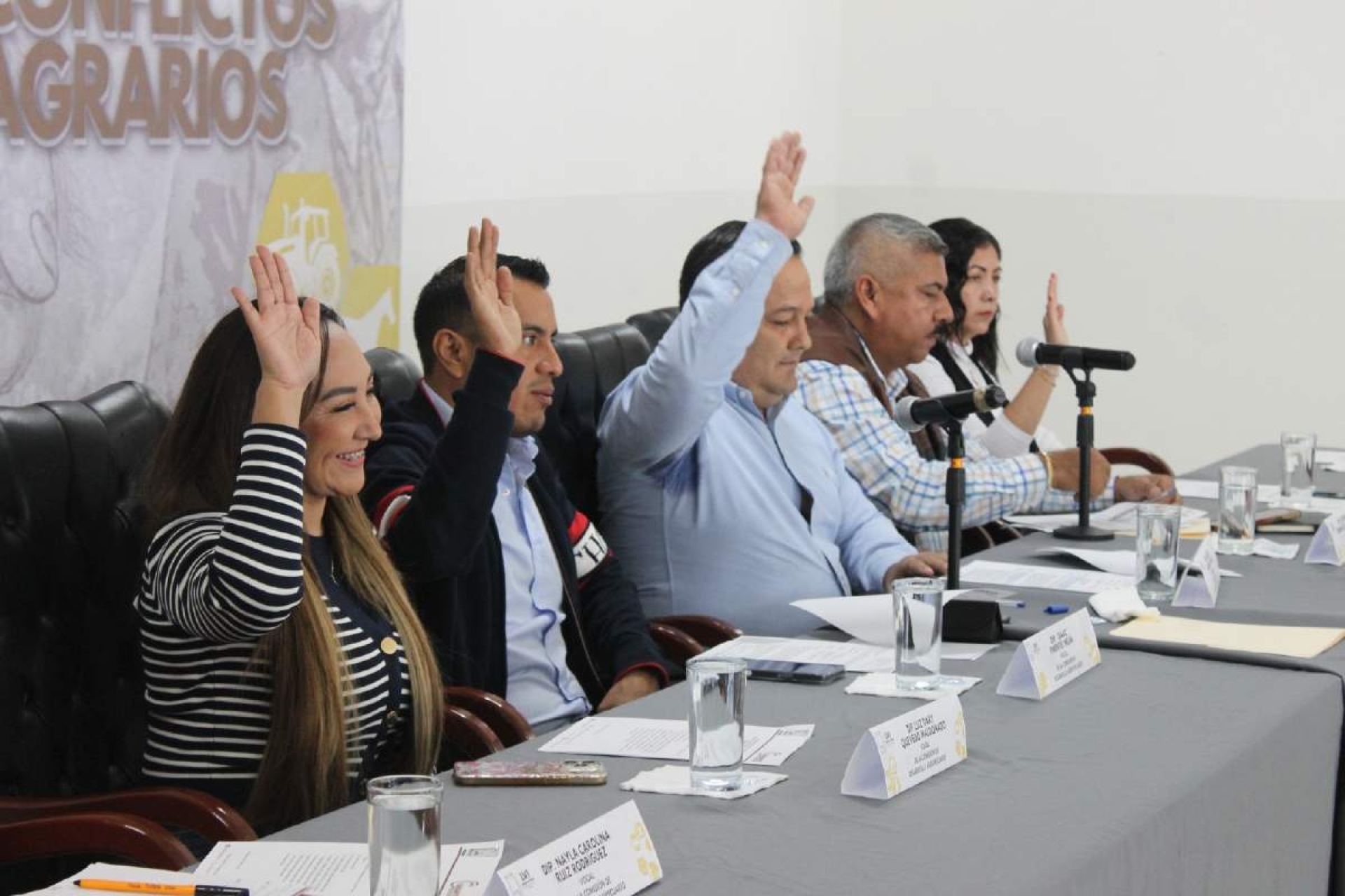 No hay fecha para que el fiscal general acuda al Congreso