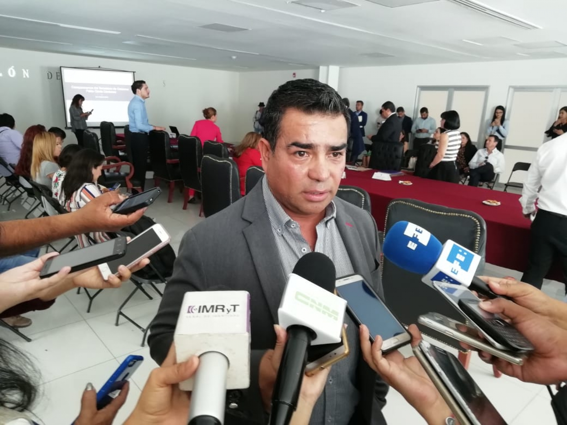 Afirma diputado del PT que fiscal general debe dejar el cargo
