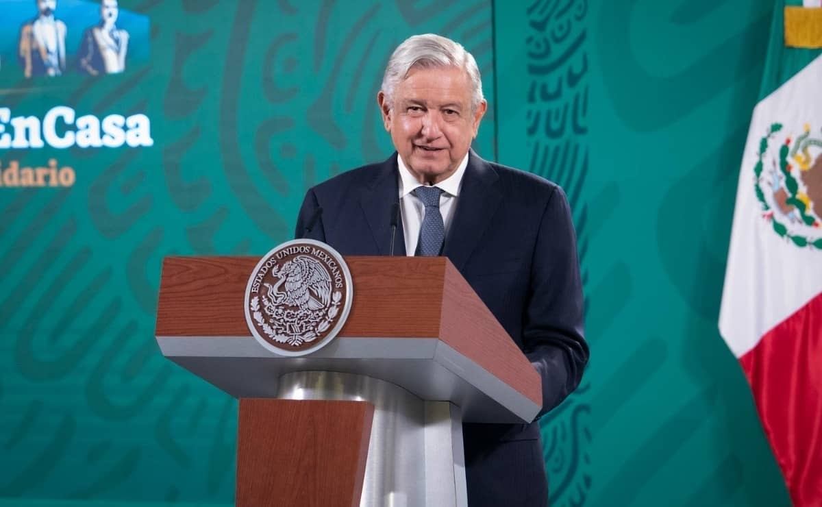 Jóvenes estuvieron expuestos a "contenidos tóxicos" durante confinamiento: AMLO