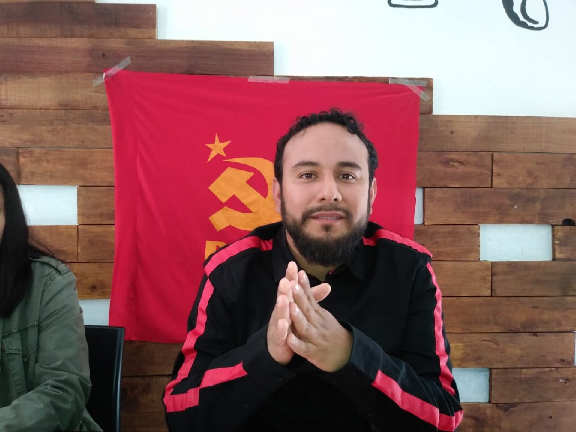 Llama Partido Comunista a no entregar credencial de elector sin fijarse en la causa