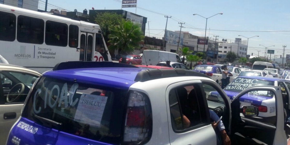 Exigen miembros de la Central Campesina Cardenista entrega de concesiones a transportistas