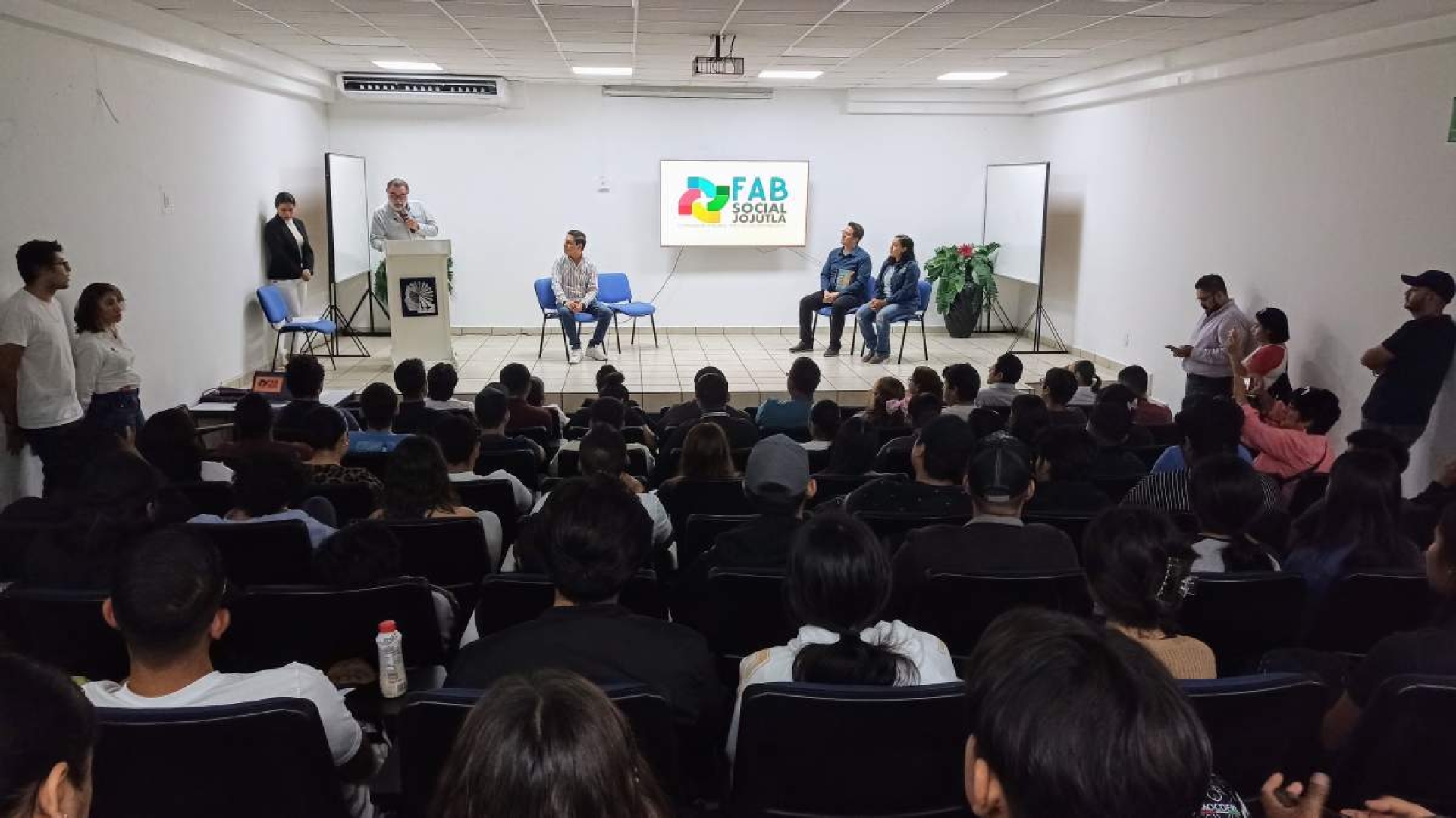 Continúa la Segunda Jornada de Economía Social y Solidaria
