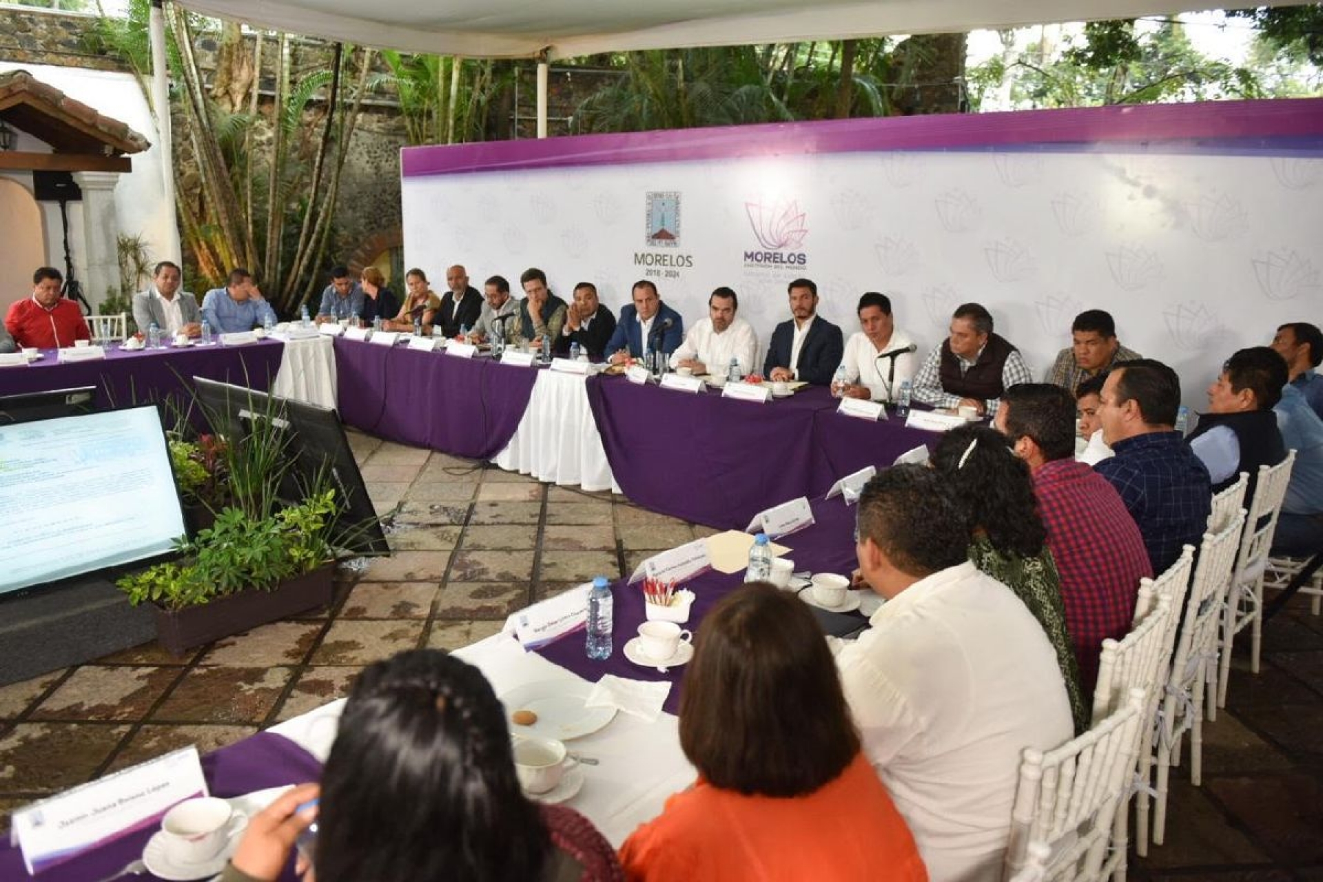 Buscan solución a problemas financieros de municipios