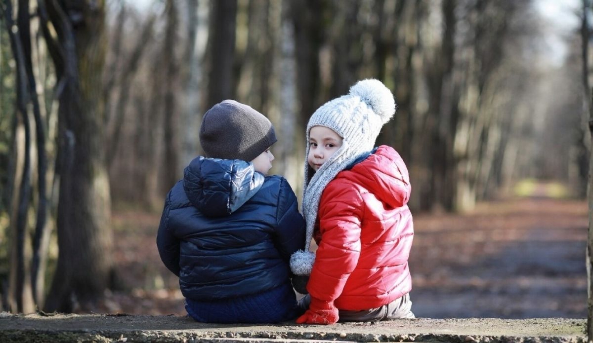 Claves para proteger a los niños del frío durante el regreso a clases