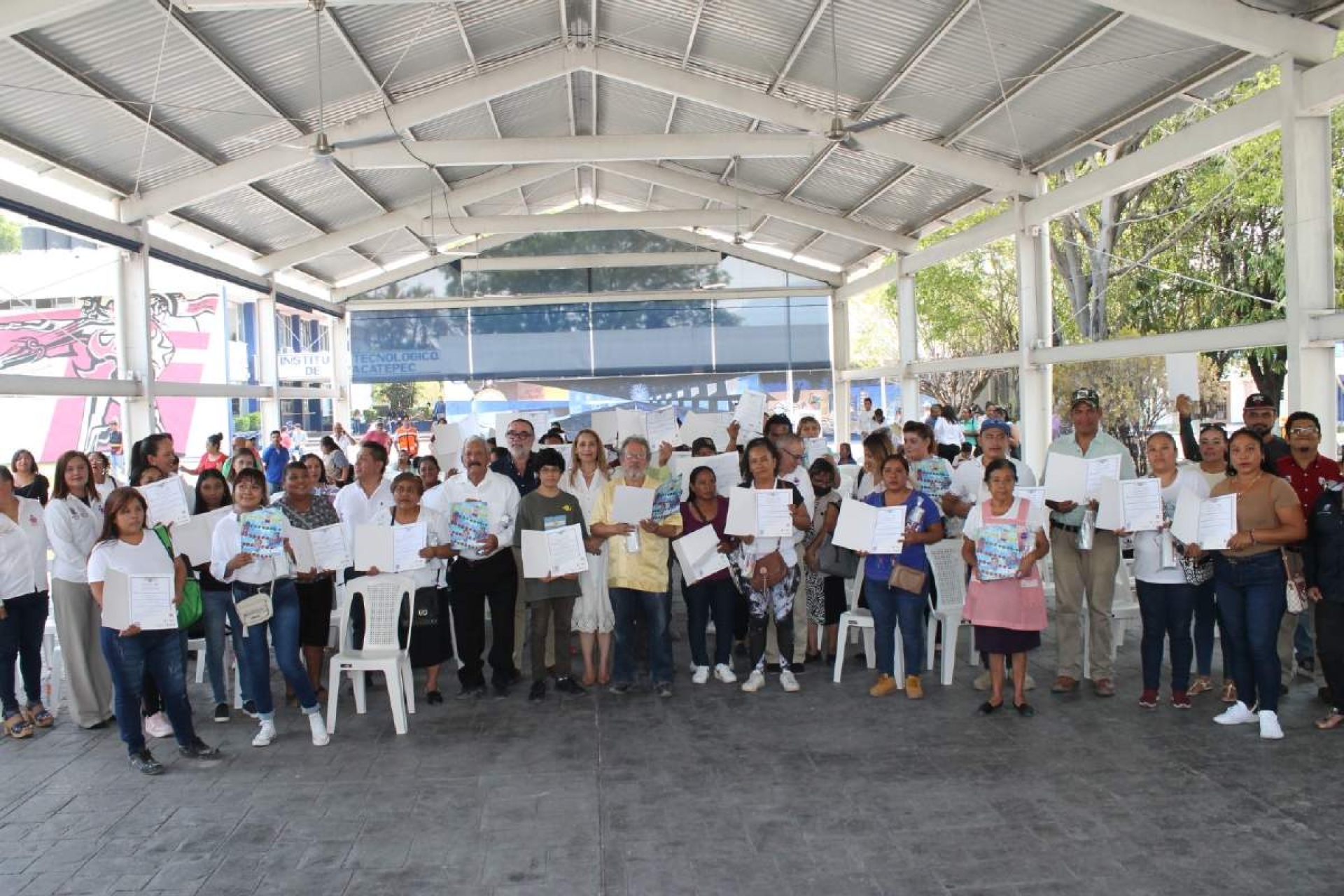 Alumnos del ITZ alfabetizarán a personas con rezago educativo