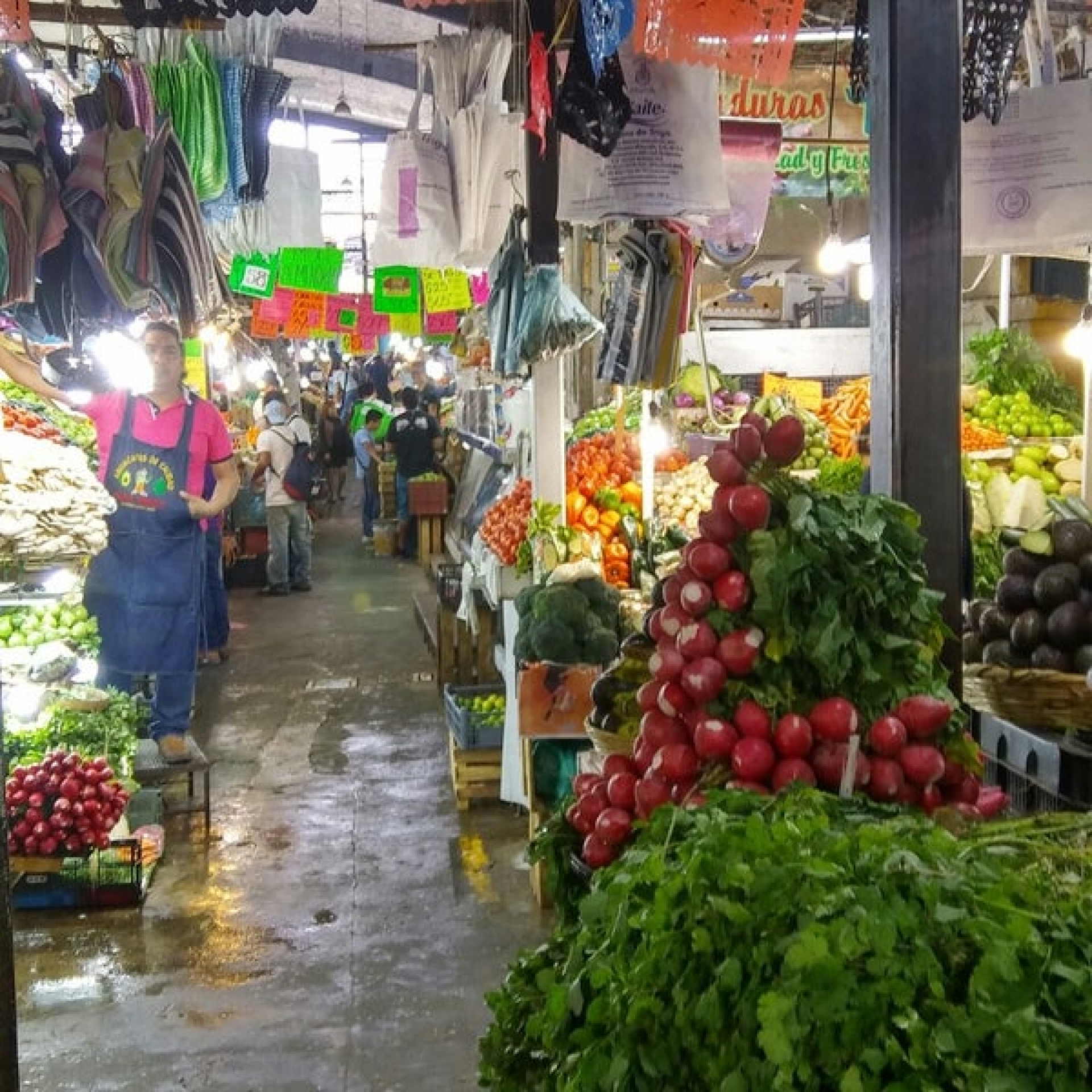 Ya se nota baja clientela en el ALM