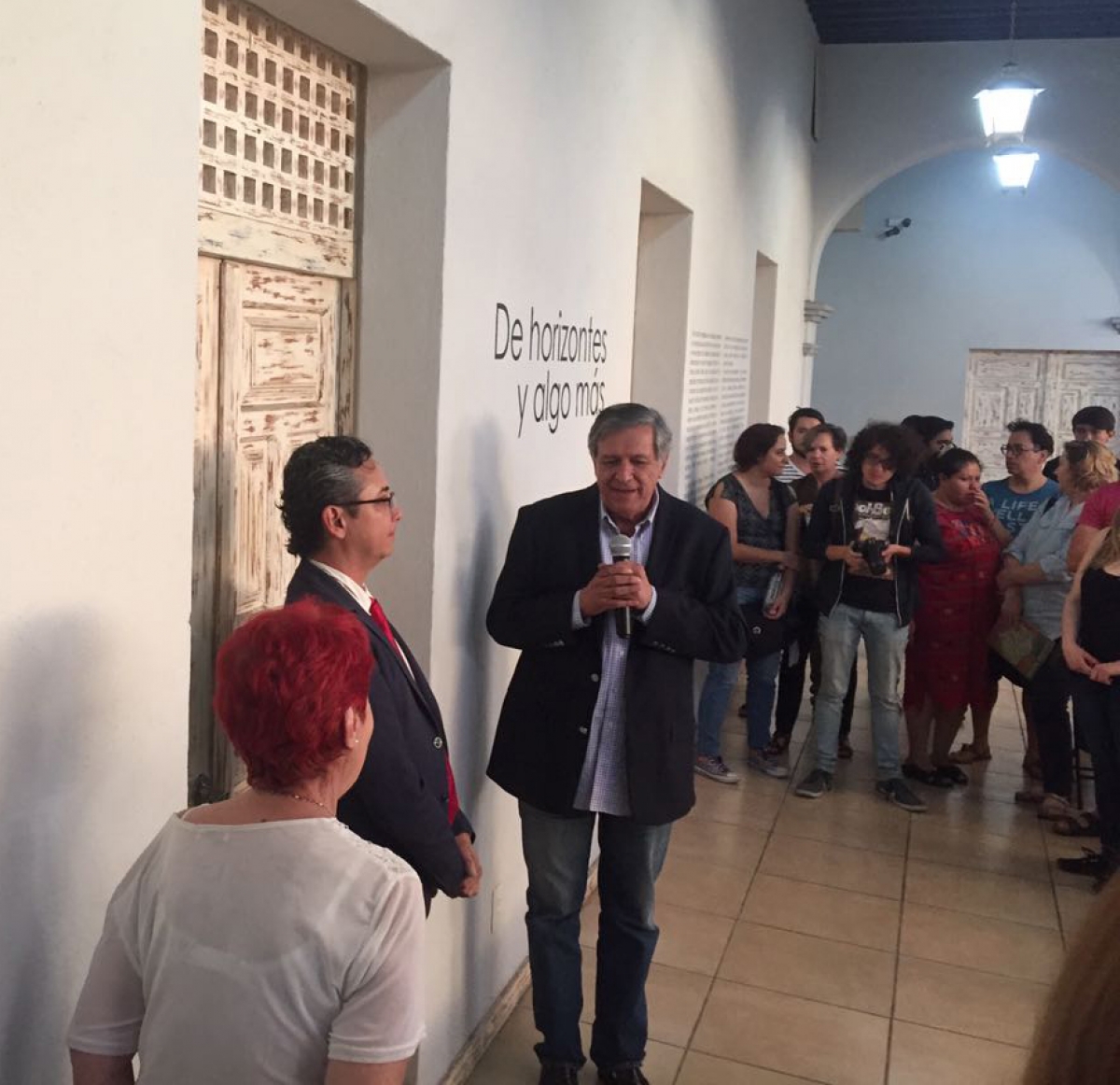 Inauguran exposición De Horizontes y algo más