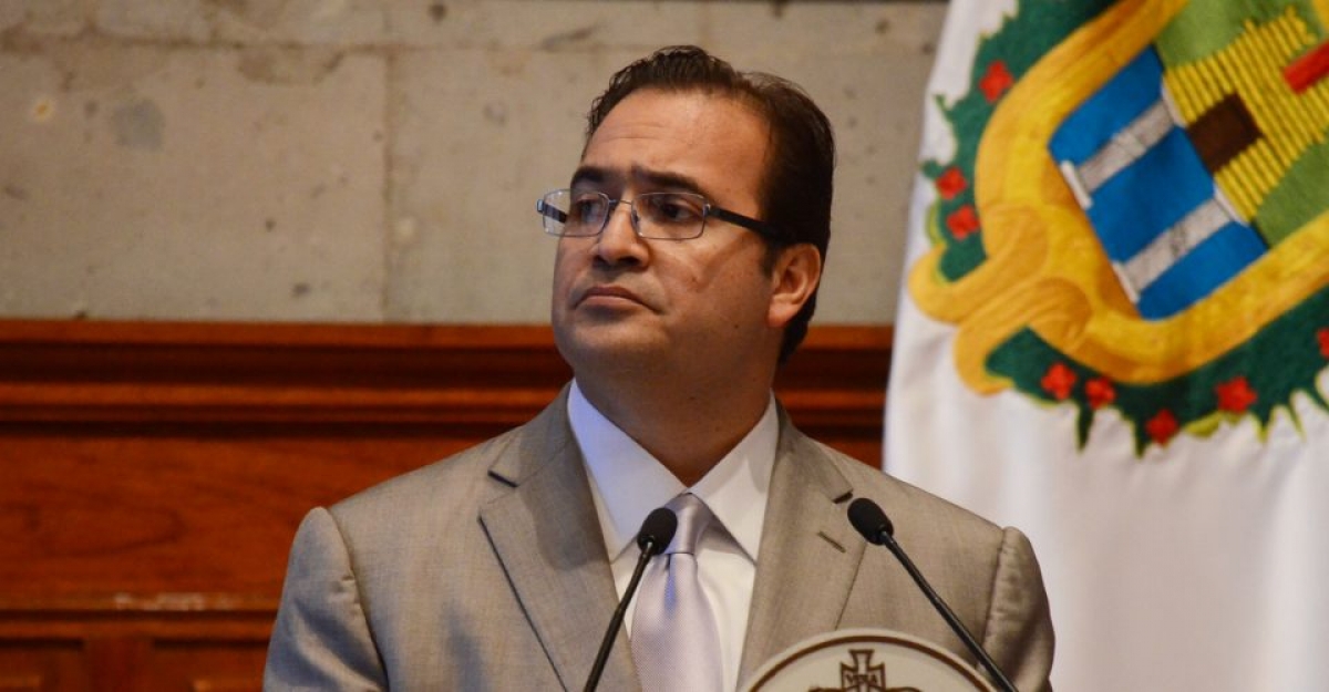 Javier Duarte suma 7 nuevas denuncias en PGR por la desaparición de recursos para obra pública