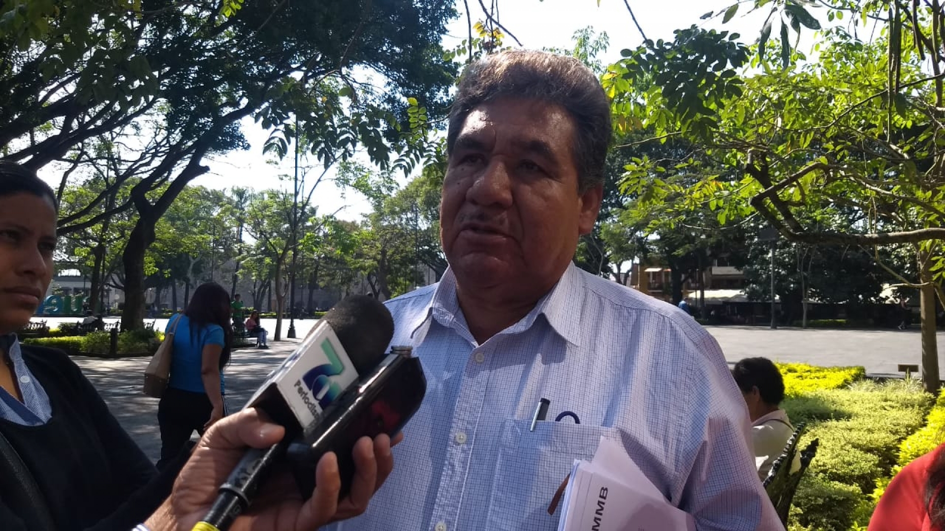 Demanda MMB agilizar reinstalación de 25 maestros cesados