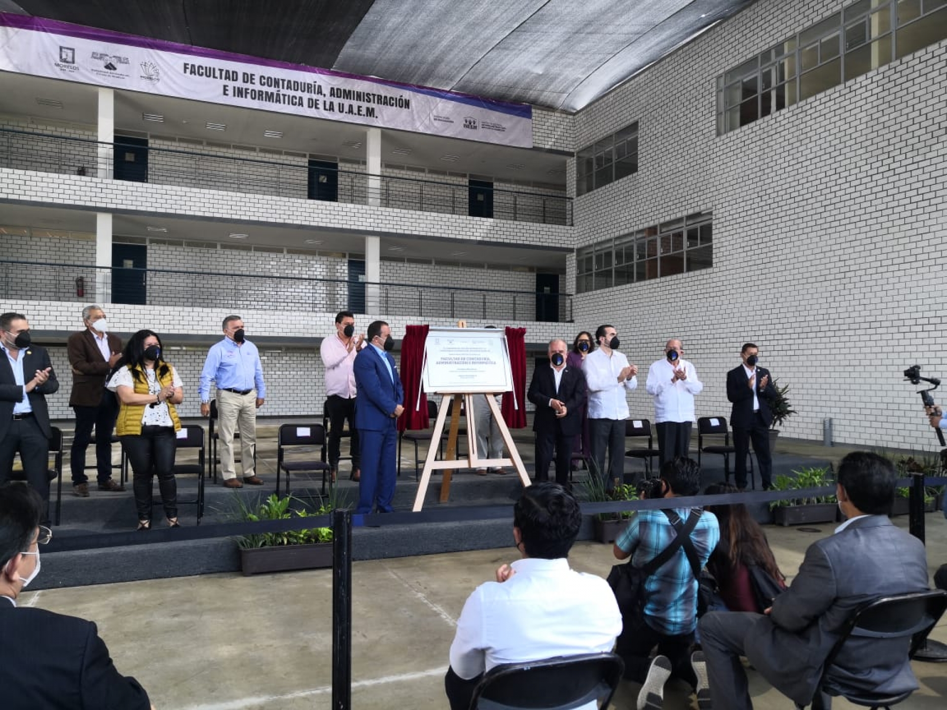 Inaugura gobernador edificio 2 de la FCAeI en UAEM