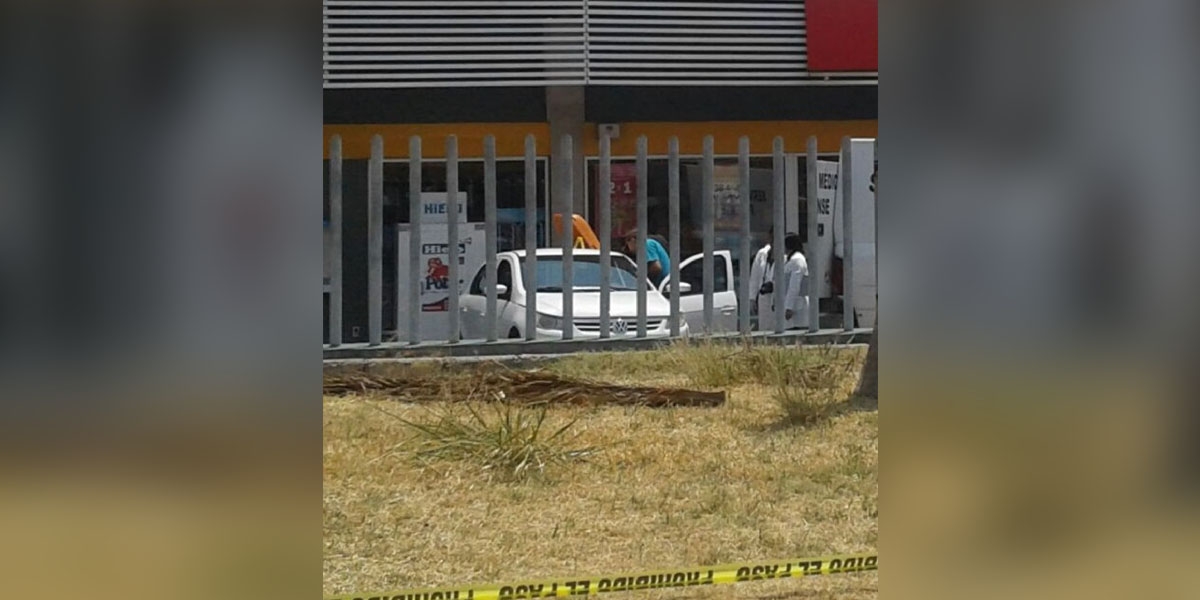 Un hombre fue acribillado a bordo de su auto