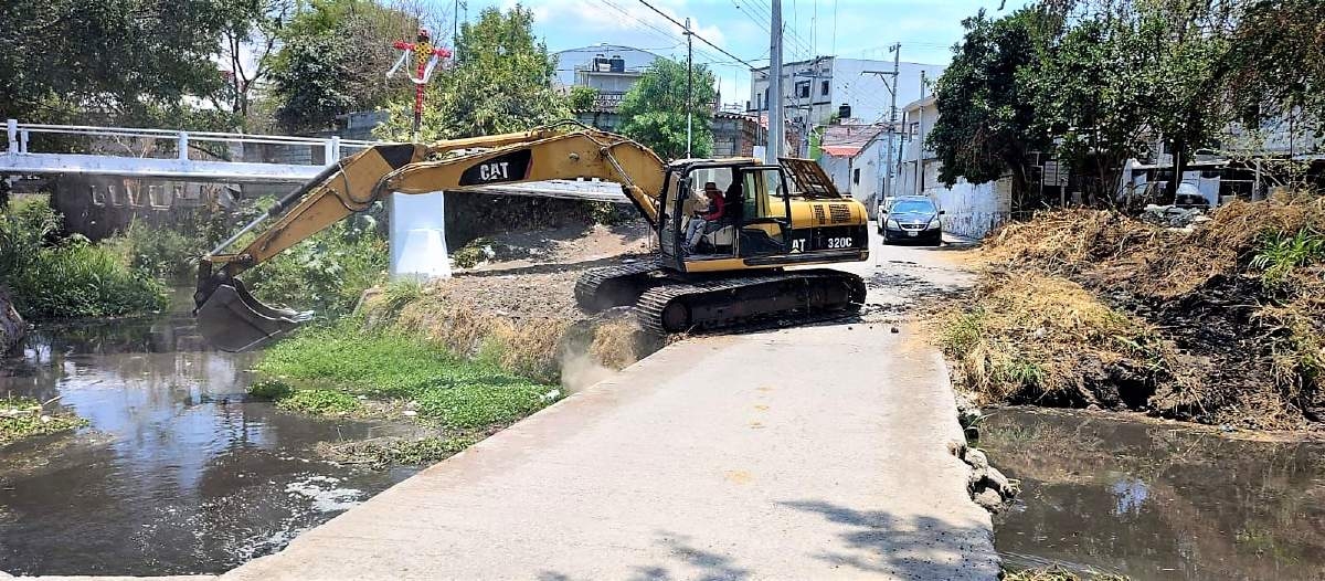 Aceleran desazolve de ríos y barrancas en Ayala